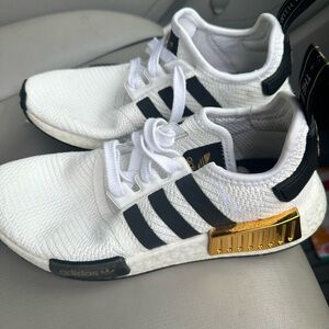 Adidas 5 1/2 men’s women’s 71/2 NMD w gold accent